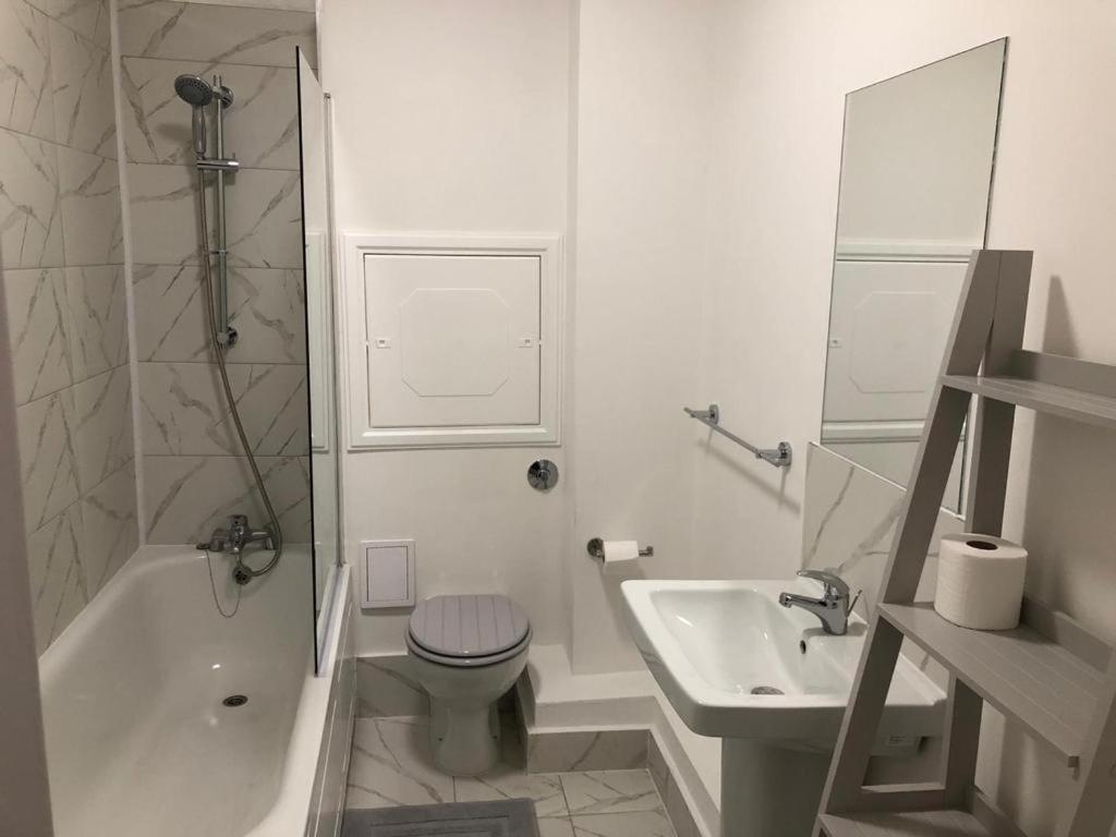 Apartment Paddington Apartments By Primecityhosts London